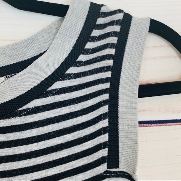 Superfoxx by Nordstrom gray striped dress … - Picture 5 of 8